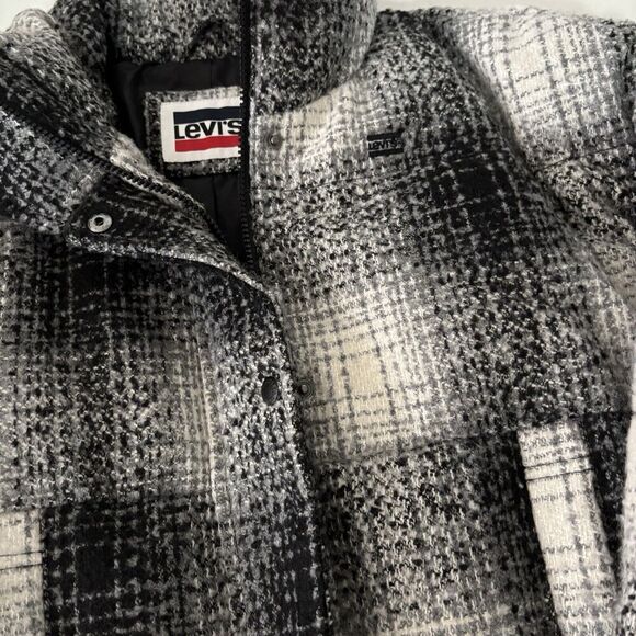 LEVIS Wool Blend Puffer Jacket Buffalo Plaid White Black NEW XS $148 Sold Out - Picture 9 of 10
